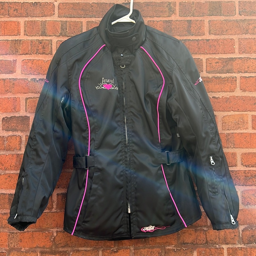 Ladies Moto Riding textile motorcycle jacket, liner. CE Armor.